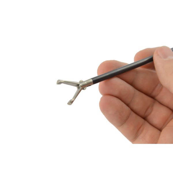 Затискач для захвату ЛОКЕМЕД Ф5*330 (з порожниною у центрі)